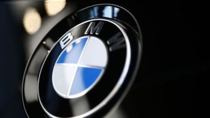 BMW-nin mənfəəti kəskin azalıb