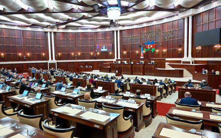 Milli Məclisin növbəti iclalarının gündəlikləri açıqlanıb - 20 MƏSƏLƏ