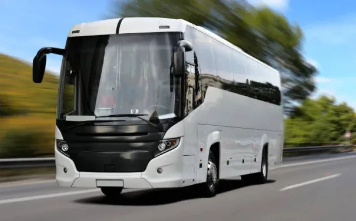 6 şəhərlərarası avtobus marşrutu bu şəxslərə verildi