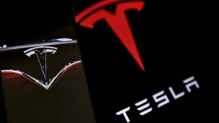 İkinci rübdə Tesla-nın mənfəəti 16 faiz azalıb