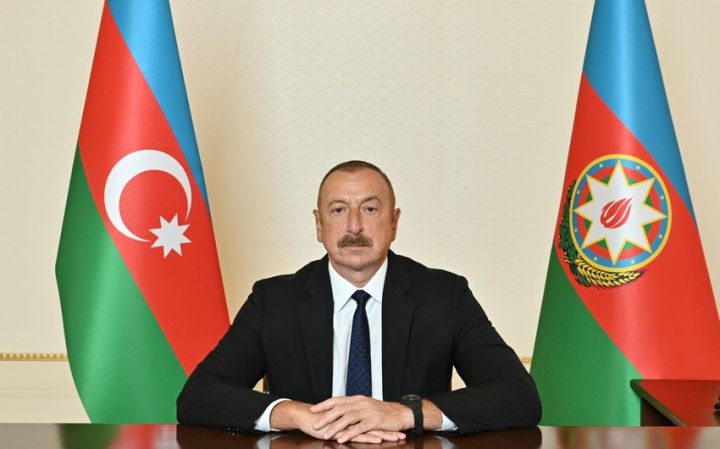 İlham Əliyev Bakıda sərgilərin açılış mərasimində çıxış edib