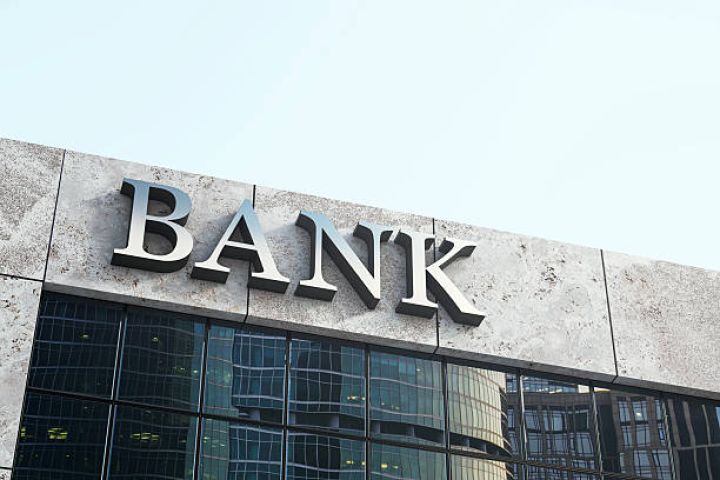 Bank sektorunda son vəziyyət - YENİ GÖSTƏRİCİLƏR AÇIQLANDI