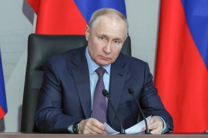 Putin: Görüşə AZAL-a məxsus təyyarənin qəzaya uğraması ilə bağlı vəziyyətin müzakirəsindən başlayaq