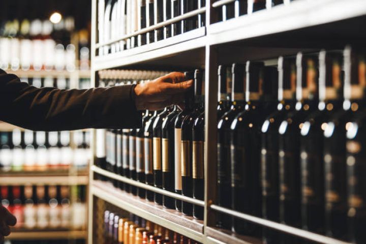 Spirtin və alkoqollu içkilərin istehsalı, idxal və satışına dövlət nəzarəti bu quruma tapşırıldı