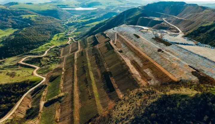 Çovdar İnteqrəolunmuş Regional Emal Sahəsində rekultivasiya işlərinə başlanılıb