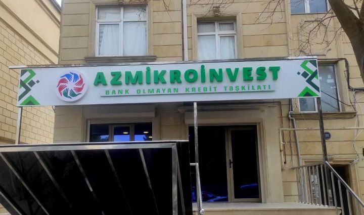 “Azmikroinvest”in gəlirləri və xalis mənfəəti artıb