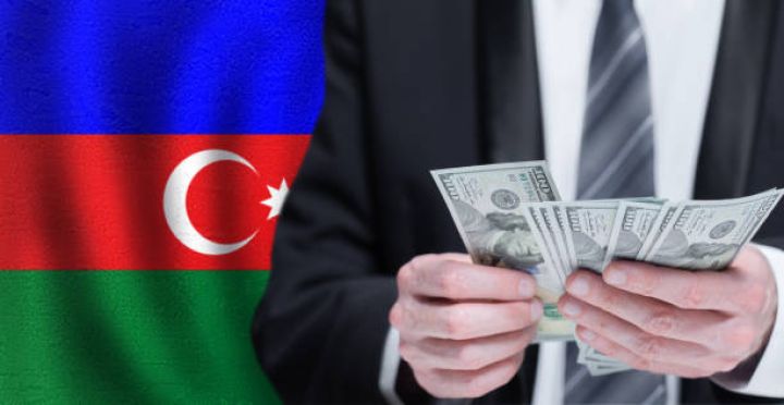 Azərbaycaan xarici vətəndaşlara  5 milyon 248 min manat “Tax free” qaytarıb