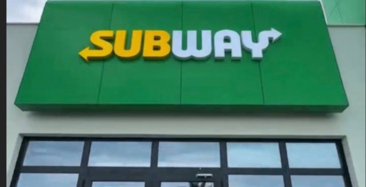“Sea Breeze”də “Subway” restoranını açıldı