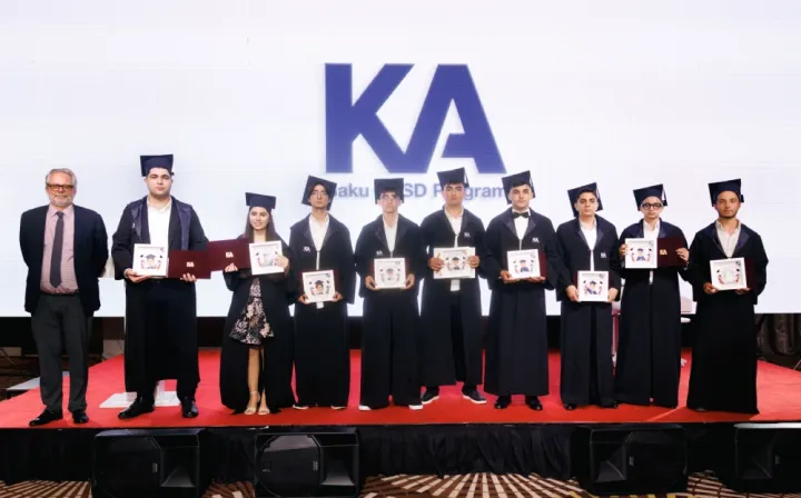 Kanada Azərbaycan Məktəbi 2026-cı il məzunlarını böyük qürur və sevinc hissi ilə təntənəli mərasimdə yola salıb.