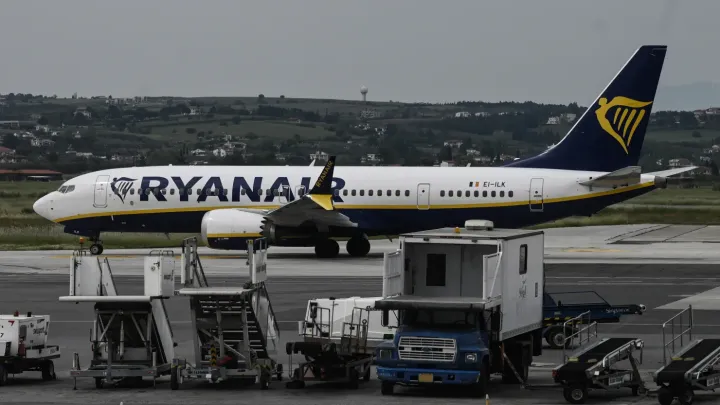 Yaxın Şərq böhranı fonunda "Ryanair"in mənfəəti 34% azalıb – Aviaşirkətləri “çətin qış” gözləyir