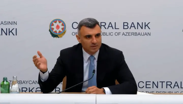 Mərkəzi Bank bazardan 2 milyard dollardan çox valyuta alıb – Ehtiyatlar 13,7 milyard dollara çatıb