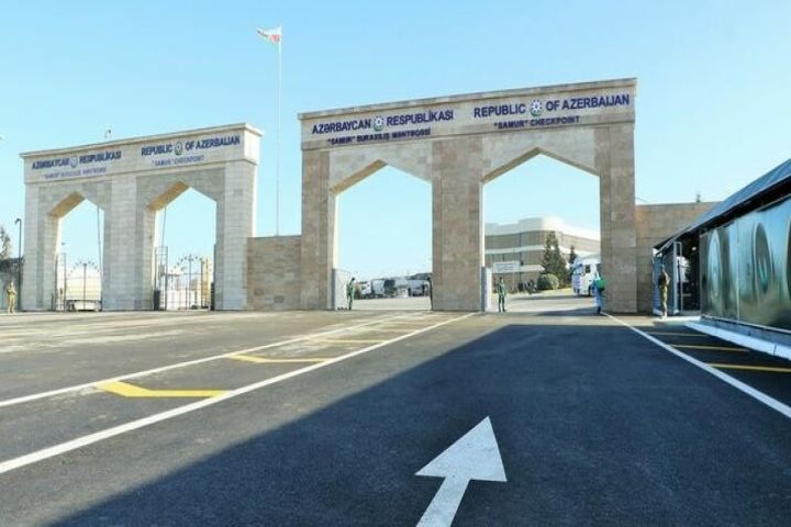 Baş nazir: Cərəyan edən hadisələr Azərbaycanın quru sərhədlərinin bağlı saxlanılması qərarının əsaslı olduğunu göstərir