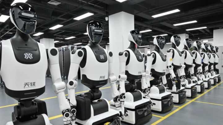Barclays:  Robotlar Çinin işçi qüvvəsi itkisinin 60 faizini kompensasiya edə bilər