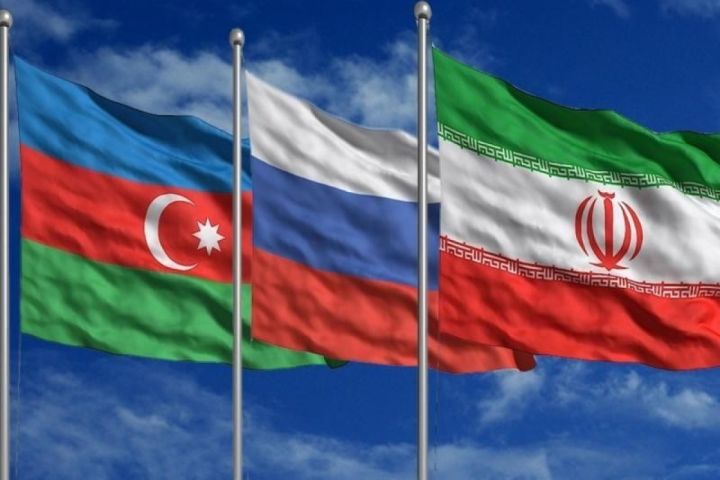 Azərbaycan, Rusiya və İran prezidentlərinin üçtərəfli görüşü başlayıb