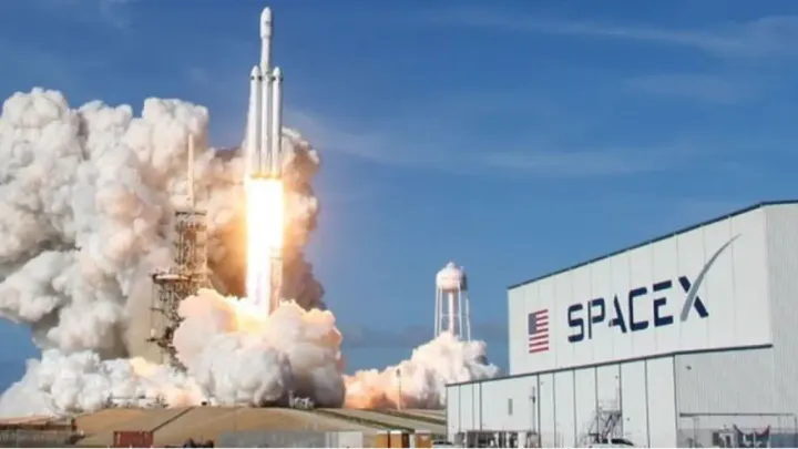 İlon Maskın SpaceX şirkəti zərərdən 4,4 milyard dollar mənfəətə keçdi – Gəlirlər 161% artıb