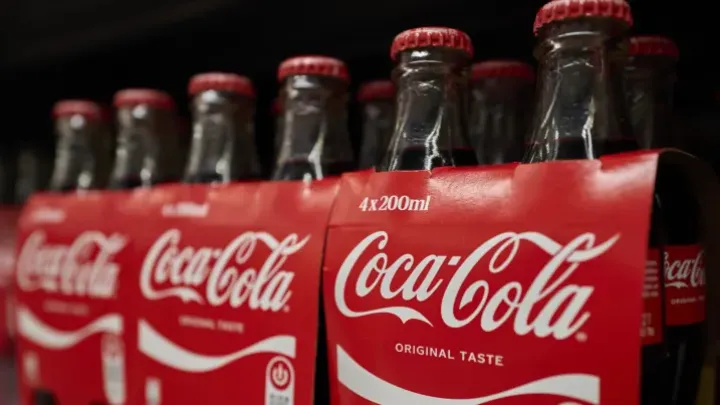 Coca-Cola isə milyardlar qazanır - 3 ayda 13,4 milyard dollarlıq satış, 4 milyard dollar mənfəət