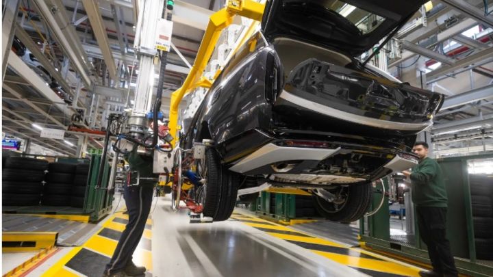 BYD rəqabəti Jaguar Land Rover-i 4 min nəfərlik ixtisara məcbur etdi