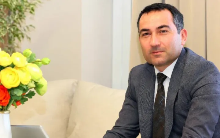 FINCA-dan kredit bazarında yeni strategiya: Filial, mobil tətbiq və AI birlikdə işləyəcək