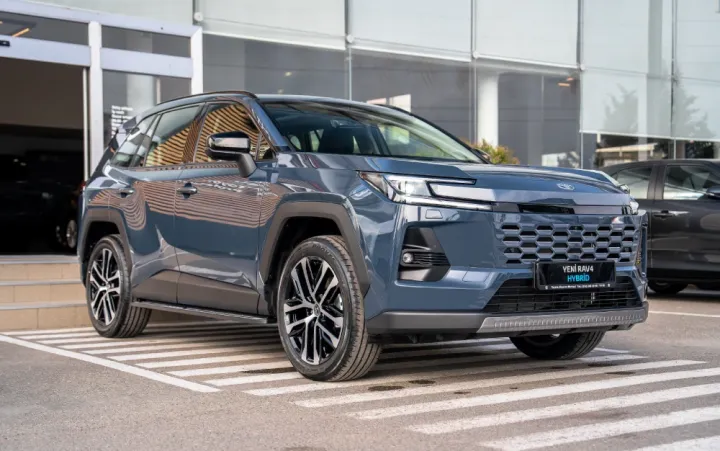 Yeni Toyota RAV4 16 800 manat ilkin ödənişlə Toyota Abşeron-da - *0110