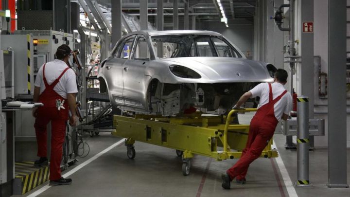 Porsche-də 4 mindən çox işçinin ixtisarı planlaşdırılır