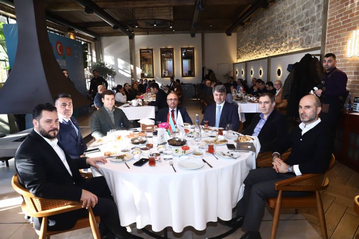 TÜİB-in təşkilatçılığı ilə “Türkiyə–Azərbaycan iş dünyasında yeni üfüqlər” mövzusunda işgüzar səhər yeməyi keçirilib